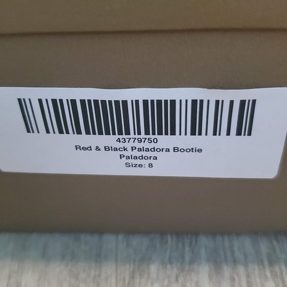 Paladora Booties by Privileged - Picture 13 of 13